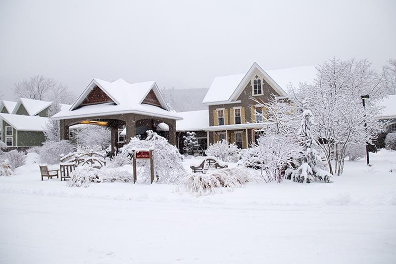 EMERSON Resort & Spa