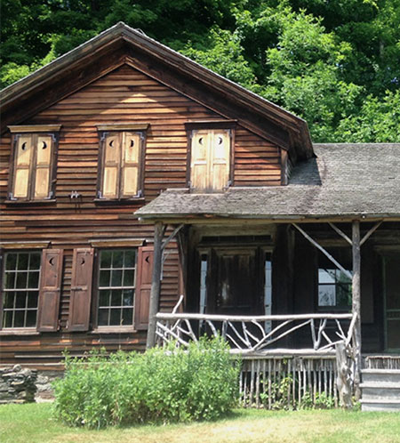 best-hudson-valley-towns-fall-getaways-upstate-ny-18