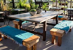 Benton Beer Garden in Gardiner, NY: Comfort Food & Drinks 