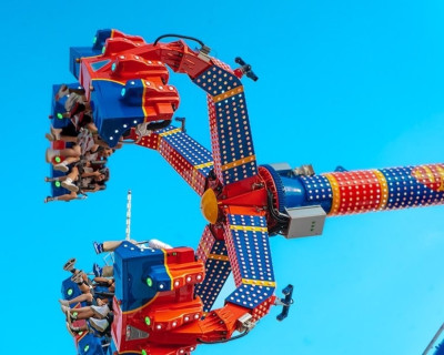 Poughkeepsie Galleria Carnival