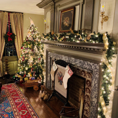 FREE Holiday Open House at Mesier Homestead in Wappinge...